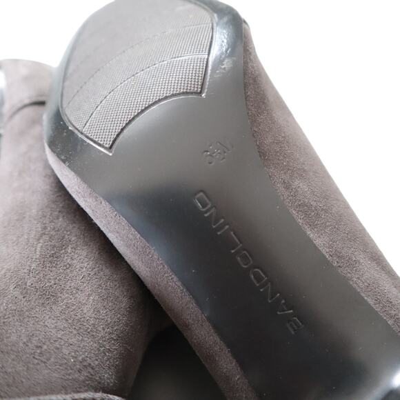 Bandolino Womens Heeled Ankle Booties Gray Suede Size 8.5 Elastic Slip On Career - Picture 9 of 11